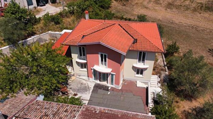 Casa con 5 locali in vendita in Contrada Paolella, San Marco Dei Cavoti