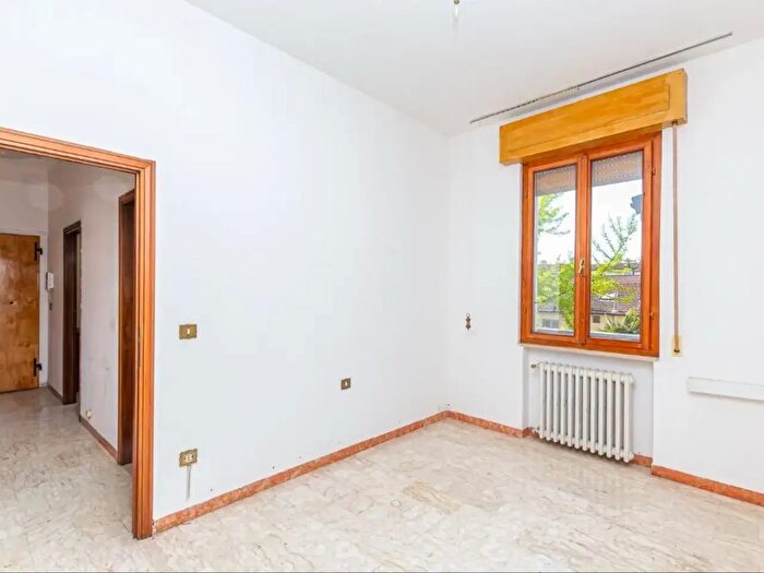 Appartamento con 5 locali in affitto in Pontedera