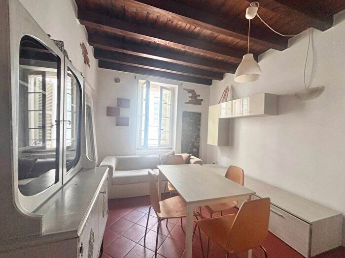 Appartamento trilocale in affitto in Via Fratelli Bandiera, Carmine, Brescia