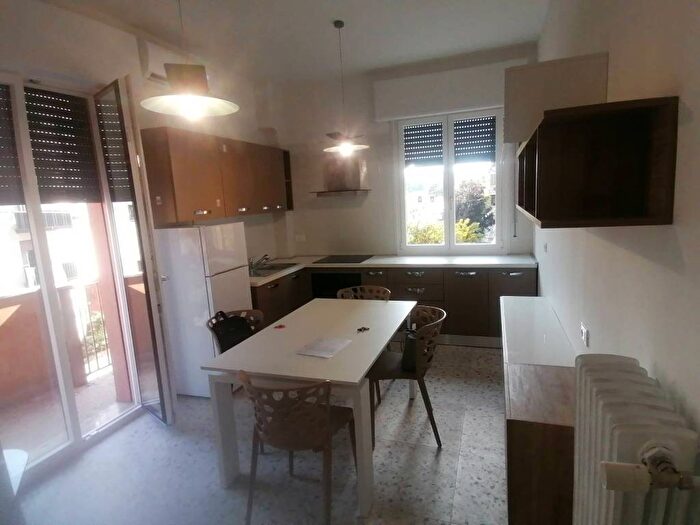 Appartamento trilocale in affitto in Via San Donato, San Donato, Bologna