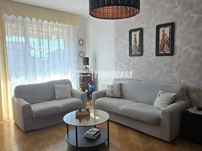 Appartamento quadrilocale in vendita in Via Tumedei Casalis, Carmagnola