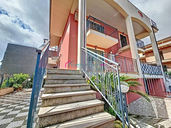 Casa quadrilocale in vendita in Via Alveo Somma Scisciano Napoli, Scisciano