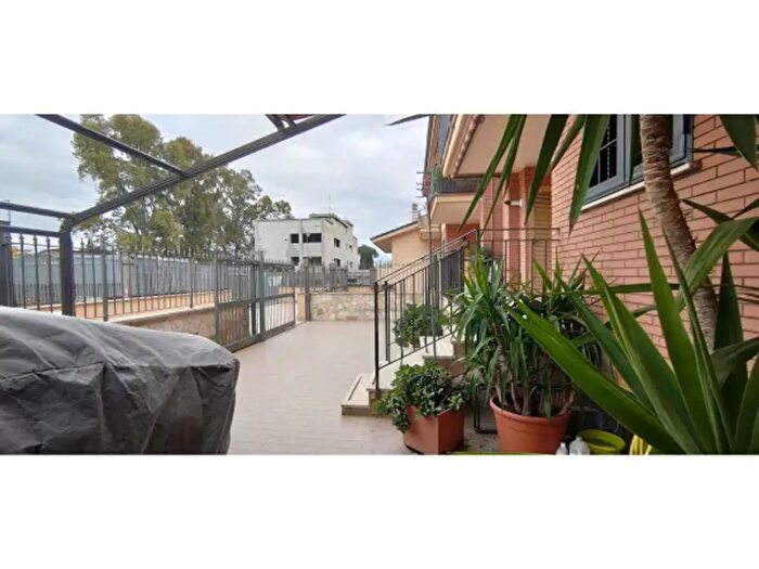 Appartamento quadrilocale in vendita in Via Publio De Tommasi, Roma