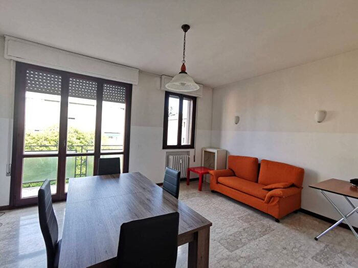 Appartamento trilocale in affitto in Via Roberto Marin, Prato della Valle Pontecorvo, Padova