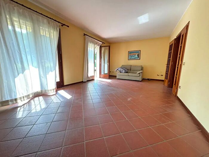 Casa quadrilocale in vendita in Via Madonna, Villafranca Padovana