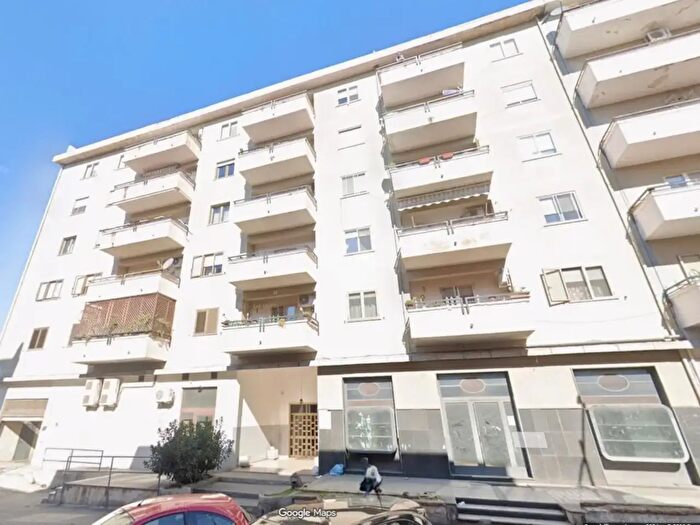 Appartamento quadrilocale in vendita in Via Monsignor Antonio Lanza, Reggio Calabria