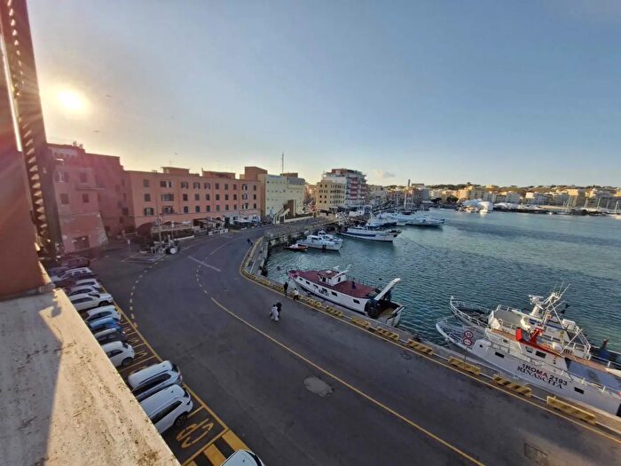 Appartamento quadrilocale in affitto in Via Molo Innocenziano, Anzio