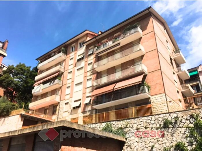Appartamento trilocale in vendita in Via Claudio Monteverdi, Perugia