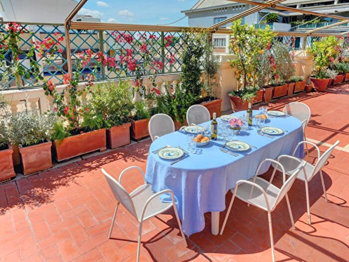 Casa con 6 locali in affitto in Via Gian Domenico Romagnosi, Flaminio, Roma