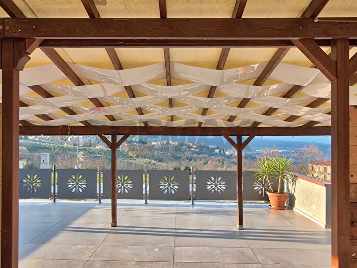 Appartamento quadrilocale in vendita in Cavriglia