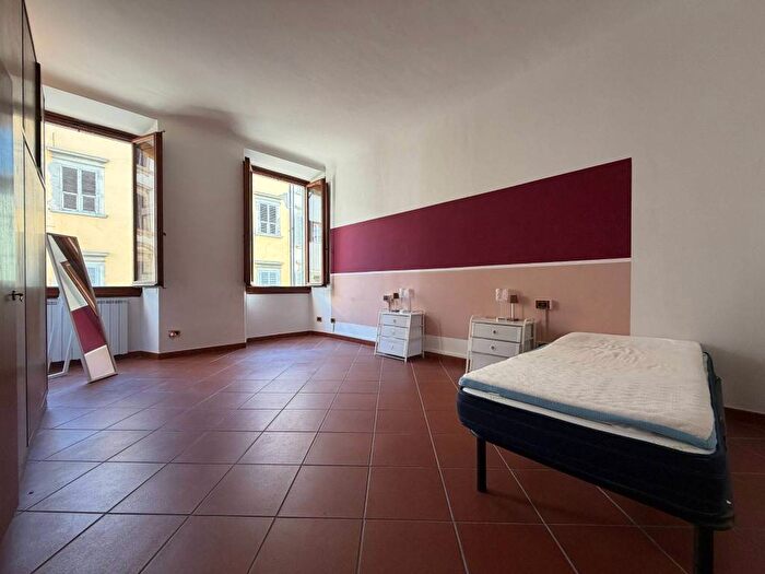 Appartamento con 5 locali in vendita in Piazza d'Ognissanti, Borgo Ognissanti Il Prato, Firenze