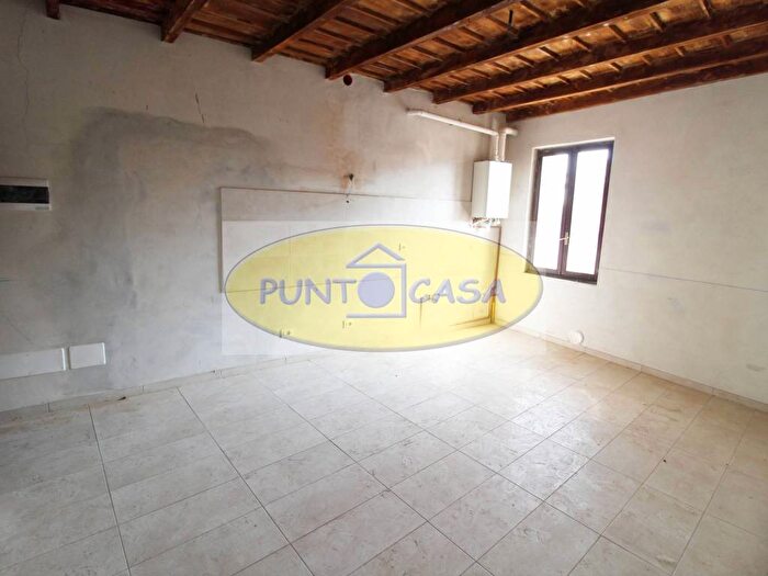 Appartamento trilocale in affitto in Piazza Mercato, Centro, Borghetto Lodigiano