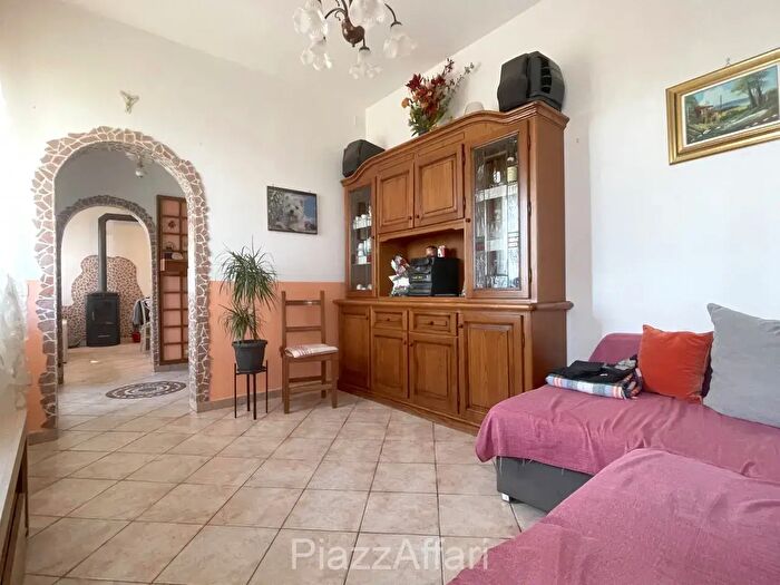 Casa trilocale in vendita in Via Cavarzere, Cona
