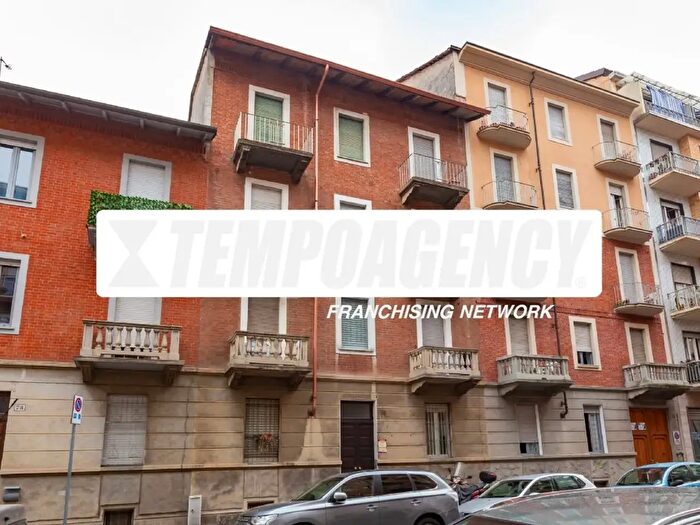Appartamento bilocale in vendita in Via Domodossola, Torino