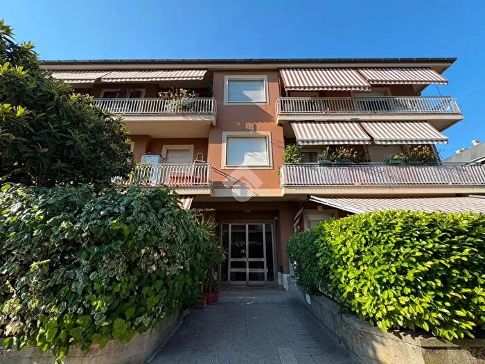 Appartamento trilocale in vendita in Via San Rufino, Chiavari