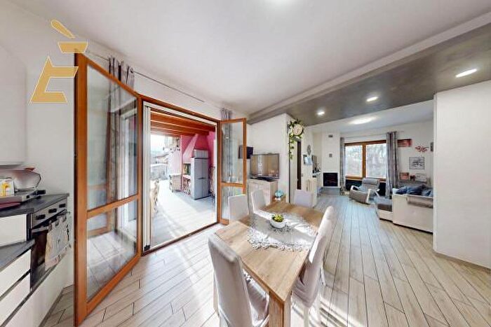 Appartamento trilocale in vendita in Viale Padova, Valenza