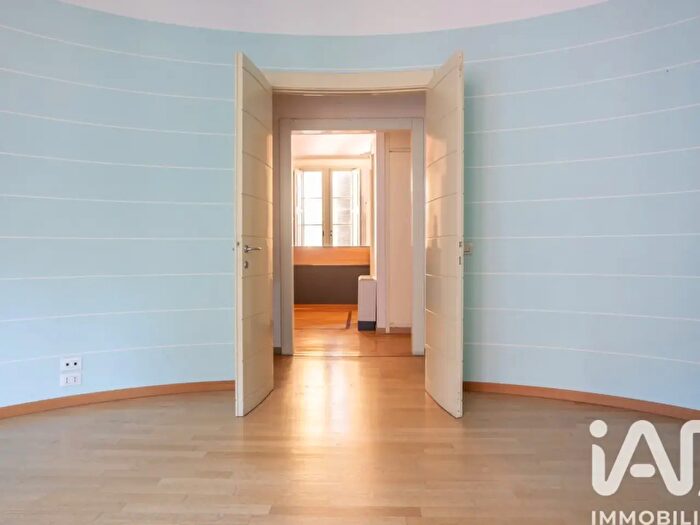 Appartamento con 6 locali in vendita in Via Marsala, Ancona