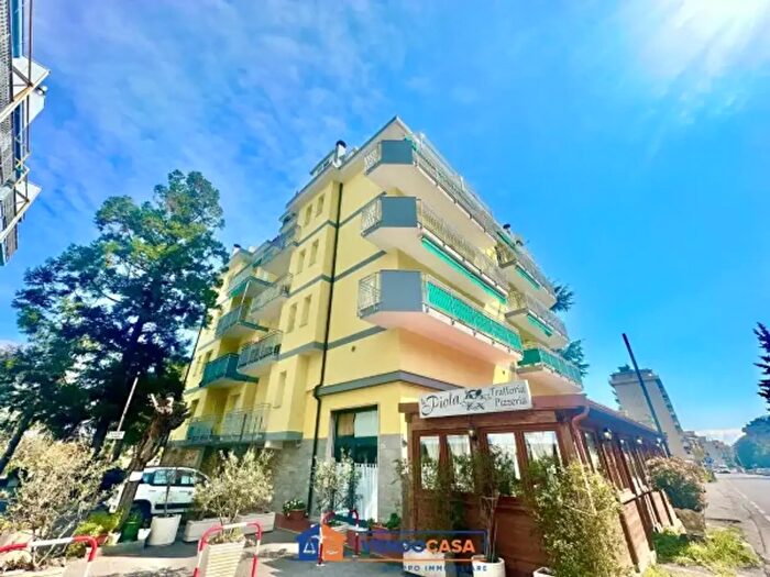 Appartamento trilocale in vendita in Via Michelangelo, Borghetto Santo Spirito