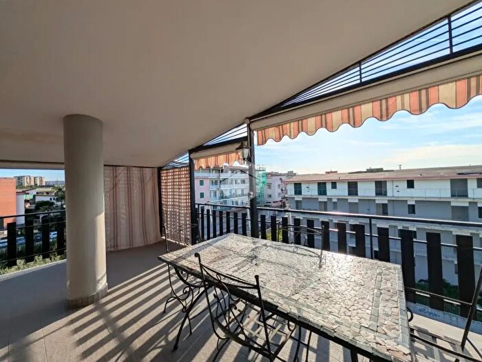 Appartamento trilocale in affitto in Via Cristoforo Colombo, Melito Di Napoli