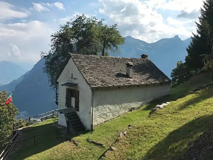 Casa trilocale in vendita in Strada San Domenico, Varzo