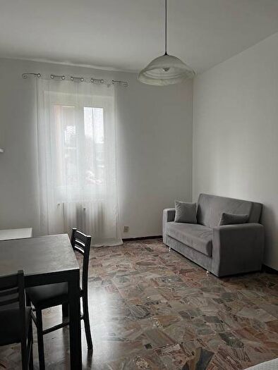 Appartamento monolocale in affitto in Via Ca Bella, Borgo Basso, Pavia