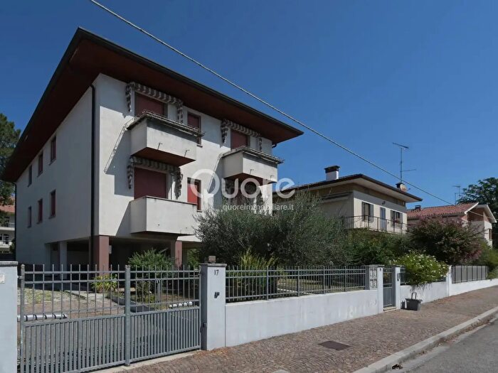 Appartamento quadrilocale in vendita in Via Portogruaro, Udine