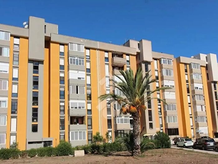 Appartamento quadrilocale in vendita in Via Cinque Giornate, Brindisi