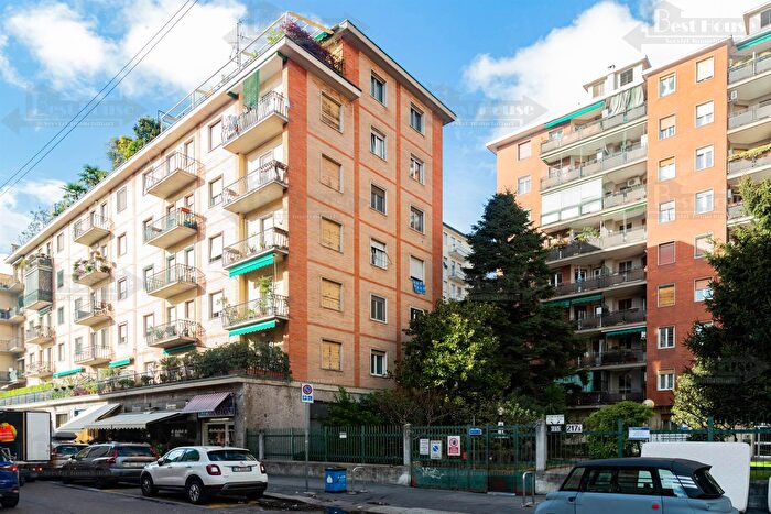 Appartamento bilocale in vendita in Via Padova, Milano