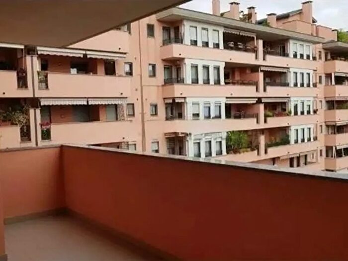 Appartamento bilocale in affitto in Via dell'Usignolo, Milano