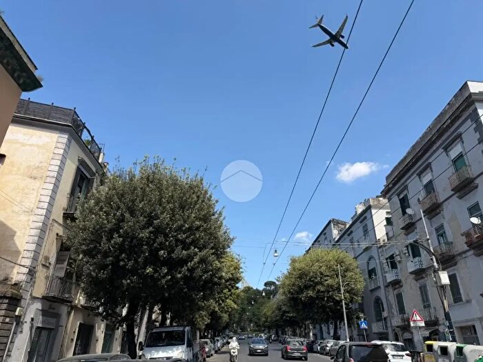 Appartamento trilocale in vendita in Corso Amedeo di Savoia, Napoli