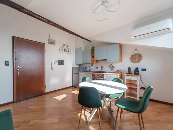 Appartamento bilocale in affitto in Via Giuseppe Ripamonti, Vigentino Fatima, Milano