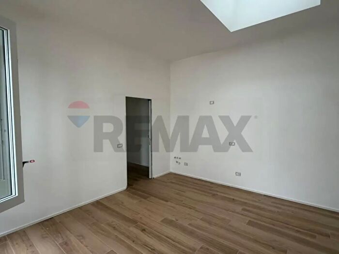 Appartamento monolocale in vendita in Via delle Rose, Milano