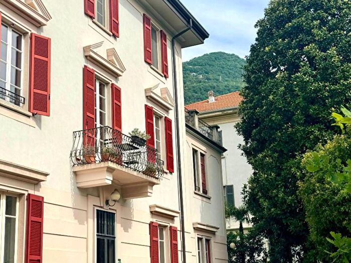 Appartamento con 5 locali in affitto in Via Regina, Cernobbio
