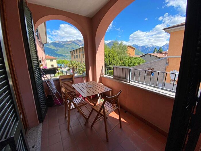 Appartamento bilocale in affitto in Via Giuseppe Mazzini, Colico Piano, Colico