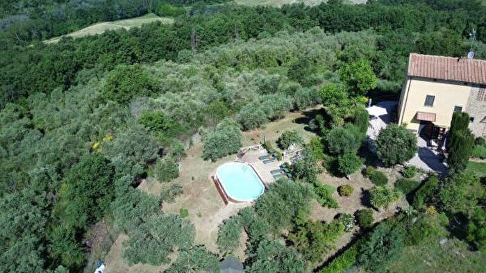 Casa quadrilocale in vendita in Via Colle Montalbino, Montespertoli