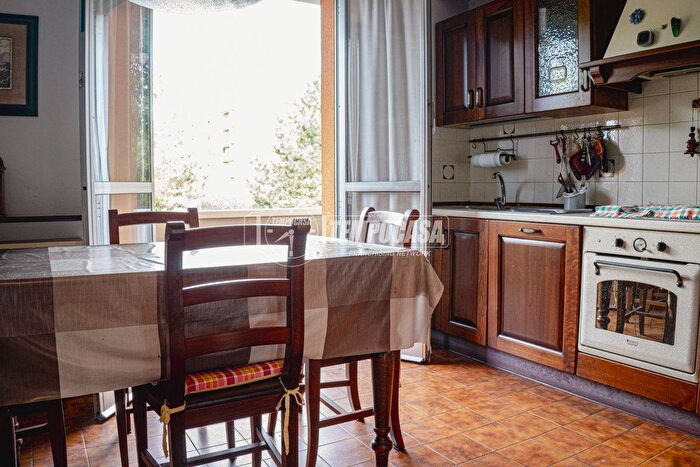 Appartamento quadrilocale in vendita in Via Filippo Montesi, Fano