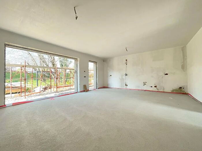 Casa quadrilocale in affitto in Via Giacomo Leopardi, Limido Comasco