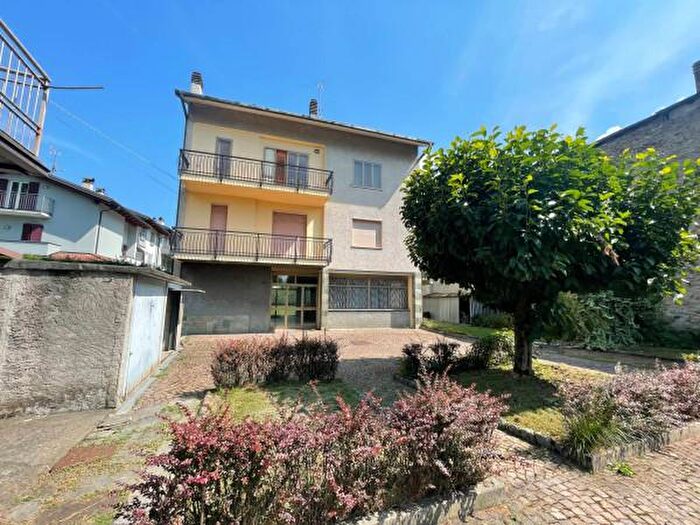 Appartamento trilocale in vendita in Via Bottà, Morbegno