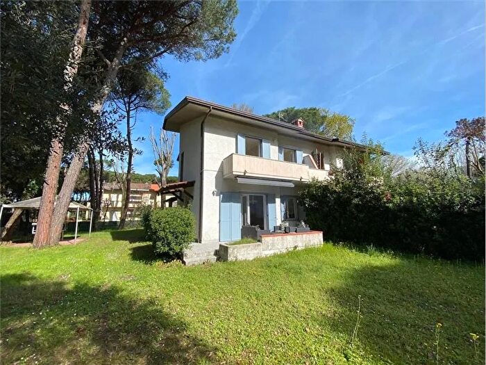 Casa in vendita in Forte Dei Marmi