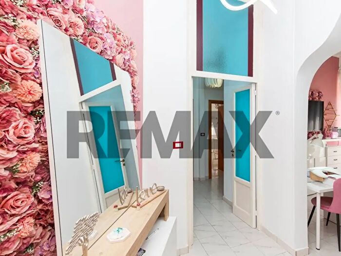 Appartamento trilocale in vendita in Via Luigi Pirandello, Catania