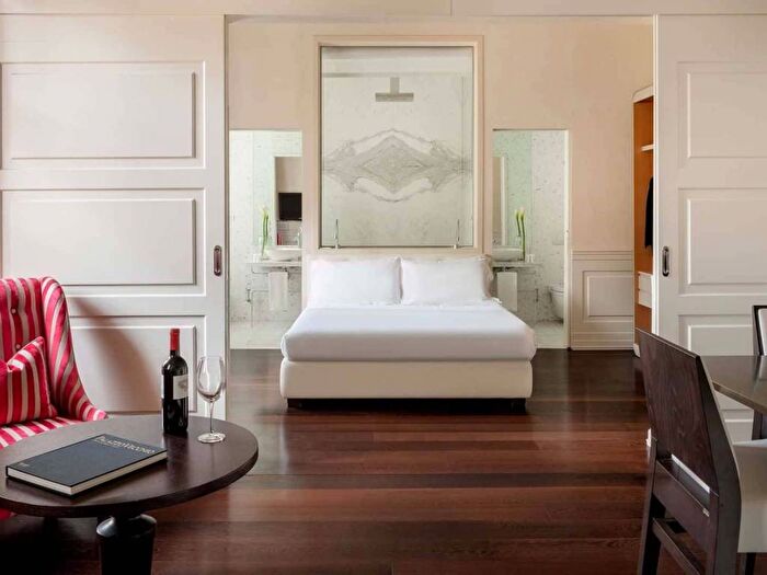 Appartamento bilocale in affitto in Via Ricasoli, Duomo, Firenze