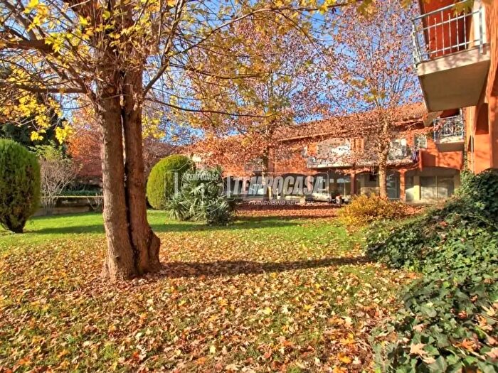 Appartamento con 6 locali in vendita in Via Valentino Bonaudo, Favria