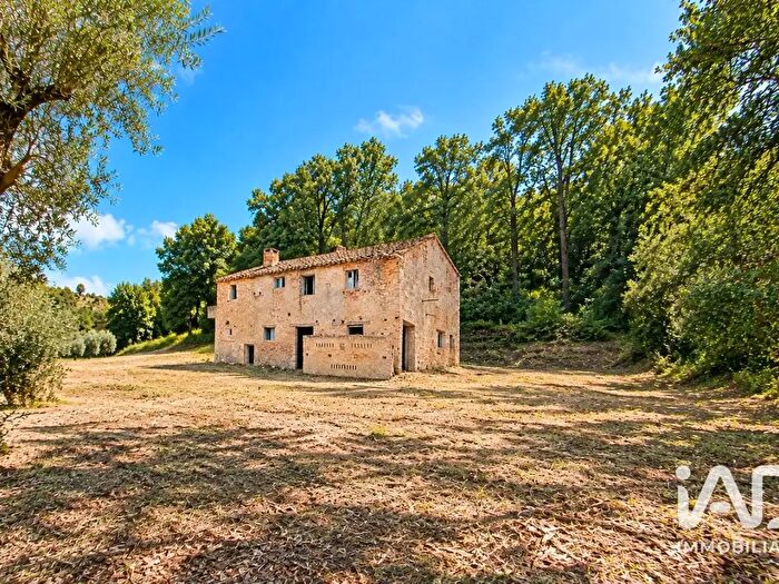 Casa con 10 locali in vendita in Contrada Solagna Snc, Petritoli
