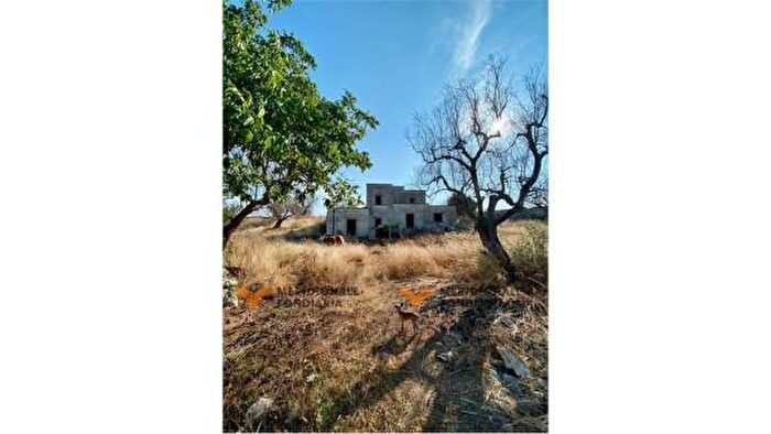 Casa quadrilocale in vendita in Via Galugnano, San Donato Di Lecce