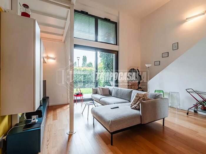 Appartamento trilocale in vendita in Via Leone Tolstoi, Milano