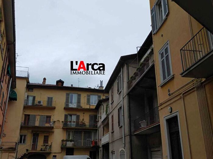 Appartamento bilocale in affitto in Via Ezio Zambianchi, Centro, Bergamo