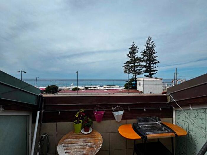 Appartamento con 6 locali in vendita in Via San Marco, Bordighera