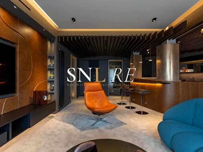 Appartamento con 5 locali in vendita in Via Vittorio Emanuele II, Firenze