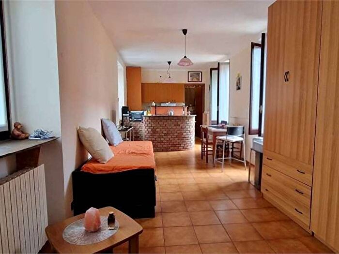 Appartamento monolocale in affitto in Corso Garibaldi, Centro, Borgomanero