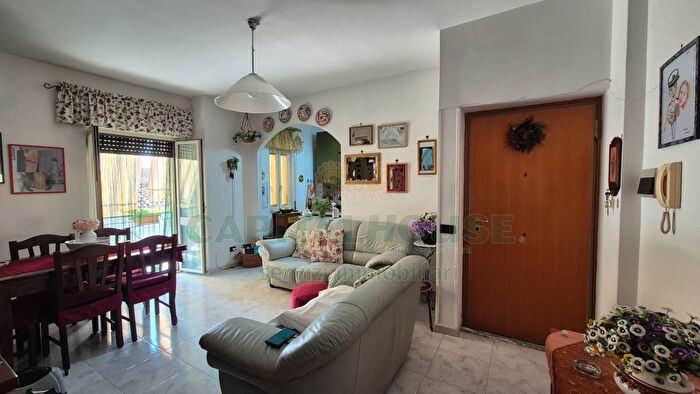 Appartamento trilocale in vendita in Recale